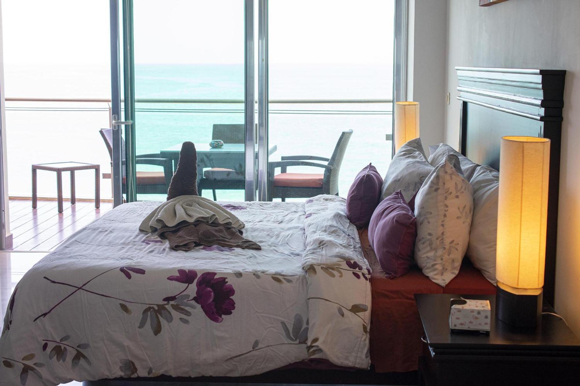 Ocean Front Solaria Tower 203 *